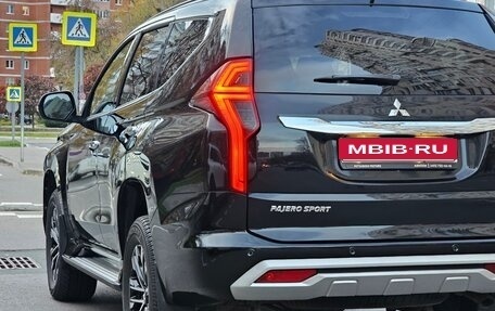 Mitsubishi Pajero Sport III рестайлинг, 2021 год, 4 850 000 рублей, 11 фотография