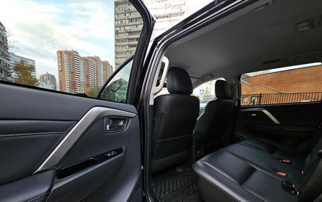 Mitsubishi Pajero Sport III рестайлинг, 2021 год, 4 850 000 рублей, 26 фотография