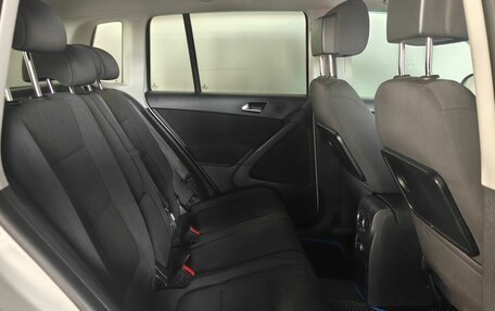 Volkswagen Tiguan I, 2011 год, 906 000 рублей, 11 фотография