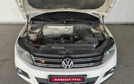 Volkswagen Tiguan I, 2011 год, 906 000 рублей, 16 фотография