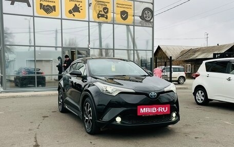 Toyota C-HR I рестайлинг, 2018 год, 1 899 999 рублей, 4 фотография