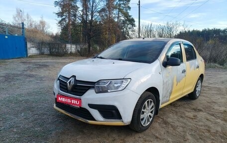 Renault Logan II, 2018 год, 450 000 рублей, 2 фотография