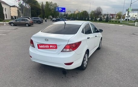 Hyundai Solaris II рестайлинг, 2013 год, 750 000 рублей, 9 фотография