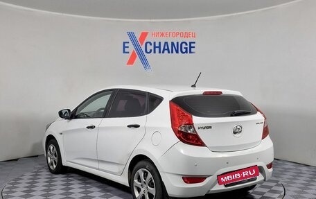 Hyundai Solaris II рестайлинг, 2013 год, 554 000 рублей, 4 фотография