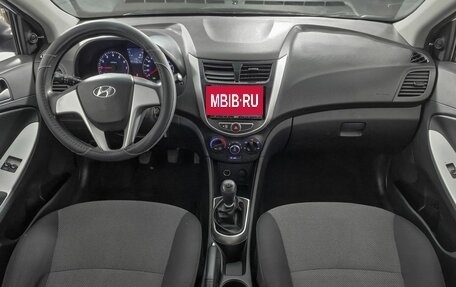 Hyundai Solaris II рестайлинг, 2013 год, 554 000 рублей, 9 фотография