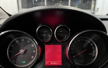 Opel Astra J, 2013 год, 690 000 рублей, 11 фотография