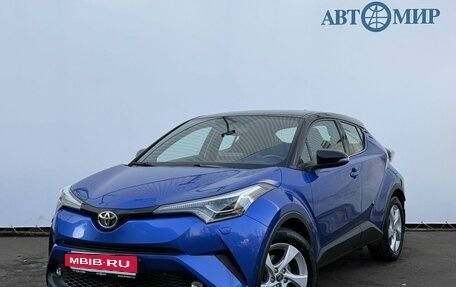 Toyota C-HR I рестайлинг, 2018 год, 2 650 000 рублей, 1 фотография