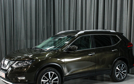 Nissan X-Trail, 2019 год, 2 300 000 рублей, 2 фотография