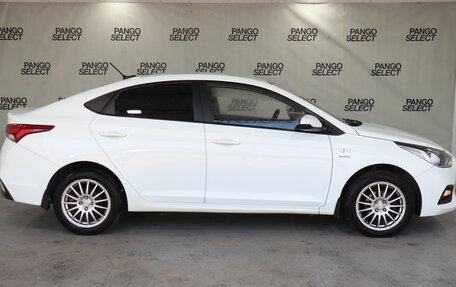 Hyundai Solaris II рестайлинг, 2019 год, 1 327 000 рублей, 3 фотография