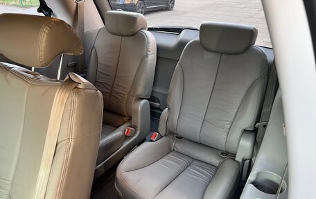 KIA Carnival III, 2009 год, 1 085 000 рублей, 17 фотография