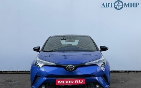 Toyota C-HR I рестайлинг, 2018 год, 2 650 000 рублей, 2 фотография