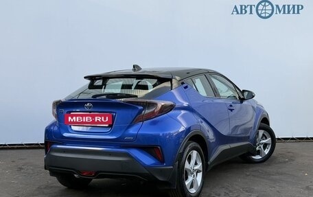Toyota C-HR I рестайлинг, 2018 год, 2 650 000 рублей, 5 фотография