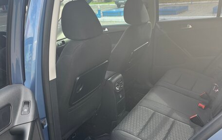 Volkswagen Tiguan I, 2011 год, 970 000 рублей, 2 фотография