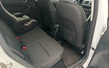 Skoda Yeti I рестайлинг, 2016 год, 1 450 000 рублей, 16 фотография