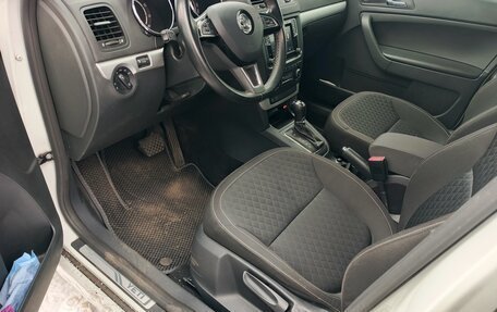 Skoda Yeti I рестайлинг, 2016 год, 1 450 000 рублей, 18 фотография