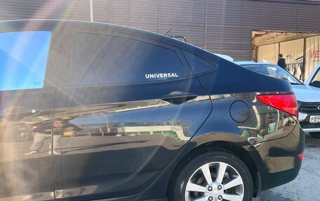 Hyundai Solaris II рестайлинг, 2013 год, 670 000 рублей, 4 фотография