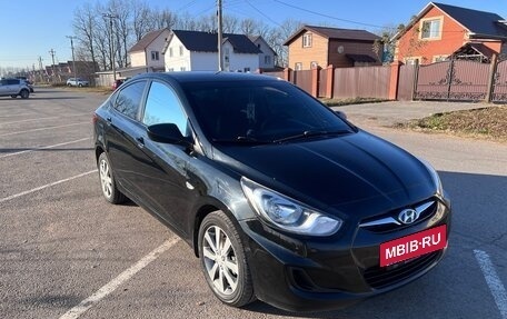 Hyundai Solaris II рестайлинг, 2013 год, 670 000 рублей, 29 фотография