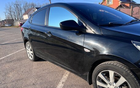 Hyundai Solaris II рестайлинг, 2013 год, 670 000 рублей, 30 фотография