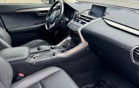 Lexus NX I, 2016 год, 2 275 000 рублей, 13 фотография