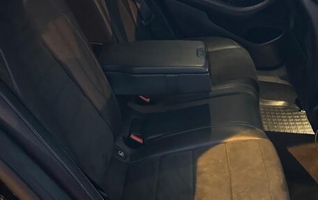 Mercedes-Benz E-Класс, 2018 год, 2 600 000 рублей, 5 фотография