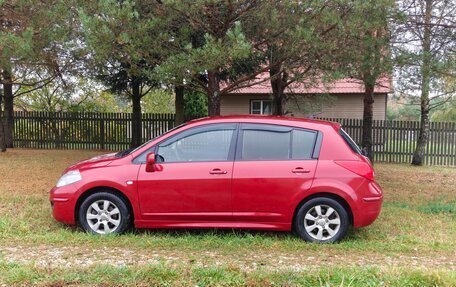 Nissan Tiida, 2011 год, 830 000 рублей, 4 фотография