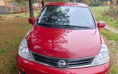 Nissan Tiida, 2011 год, 830 000 рублей, 2 фотография