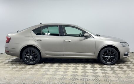 Skoda Octavia, 2017 год, 1 837 900 рублей, 5 фотография