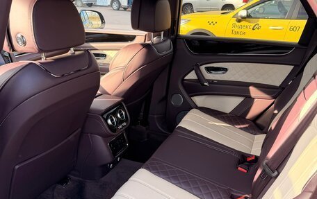 Bentley Bentayga I, 2018 год, 10 500 000 рублей, 9 фотография