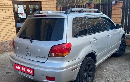 Mitsubishi Outlander III рестайлинг 3, 2003 год, 450 000 рублей, 2 фотография