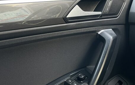 Volkswagen Tiguan II, 2019 год, 2 680 000 рублей, 16 фотография