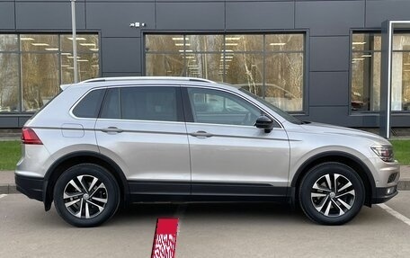 Volkswagen Tiguan II, 2019 год, 2 680 000 рублей, 4 фотография
