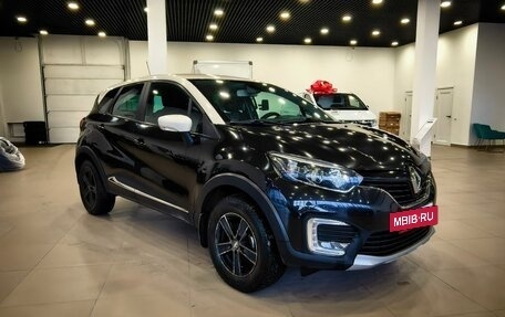 Renault Kaptur I рестайлинг, 2016 год, 1 489 000 рублей, 3 фотография