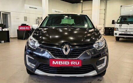 Renault Kaptur I рестайлинг, 2016 год, 1 489 000 рублей, 2 фотография