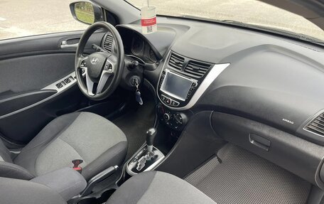 Hyundai Solaris II рестайлинг, 2013 год, 965 000 рублей, 11 фотография