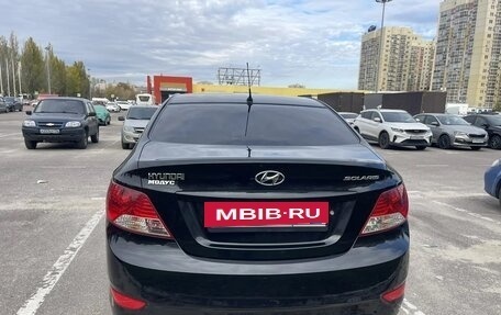 Hyundai Solaris II рестайлинг, 2013 год, 965 000 рублей, 5 фотография