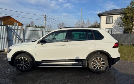 Volkswagen Tiguan II, 2018 год, 2 650 000 рублей, 3 фотография