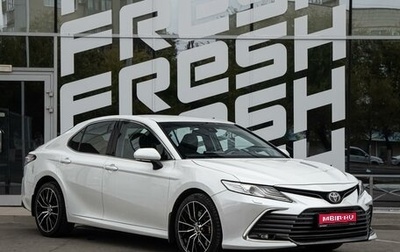 Toyota Camry, 2021 год, 3 220 000 рублей, 1 фотография