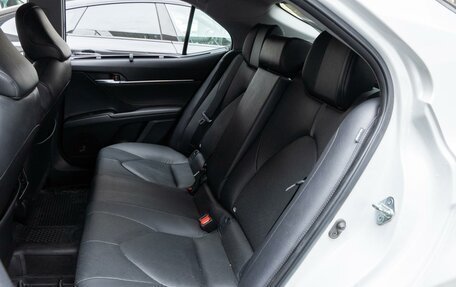 Toyota Camry, 2021 год, 3 220 000 рублей, 9 фотография