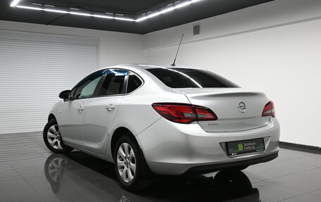 Opel Astra J, 2015 год, 1 100 000 рублей, 6 фотография