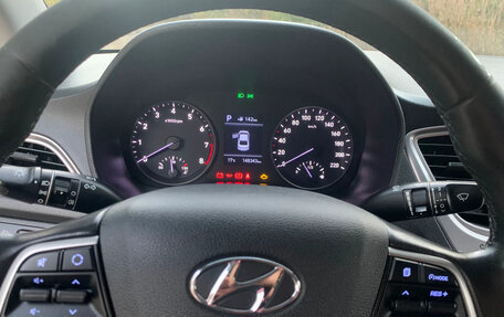 Hyundai Solaris II рестайлинг, 2019 год, 1 500 000 рублей, 5 фотография