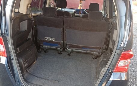 Honda Freed I, 2010 год, 1 050 000 рублей, 5 фотография