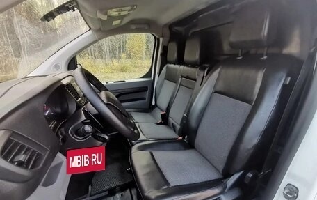 Peugeot Expert, 2019 год, 1 680 000 рублей, 12 фотография