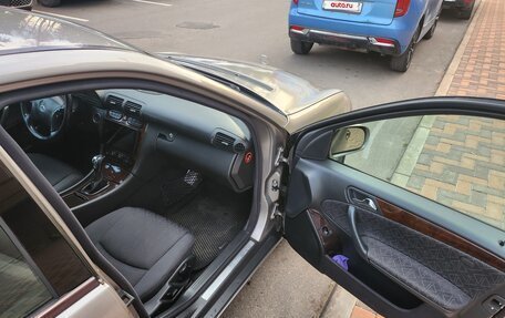 Mercedes-Benz C-Класс, 2003 год, 550 000 рублей, 5 фотография