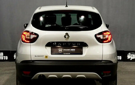 Renault Kaptur I рестайлинг, 2019 год, 1 560 000 рублей, 6 фотография