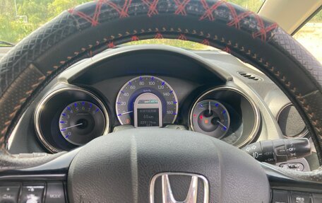 Honda Fit Shuttle I рестайлинг, 2013 год, 800 000 рублей, 5 фотография