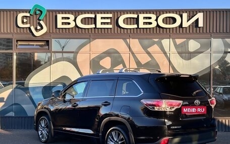 Toyota Highlander III, 2014 год, 2 590 000 рублей, 3 фотография
