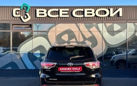 Toyota Highlander III, 2014 год, 2 590 000 рублей, 6 фотография
