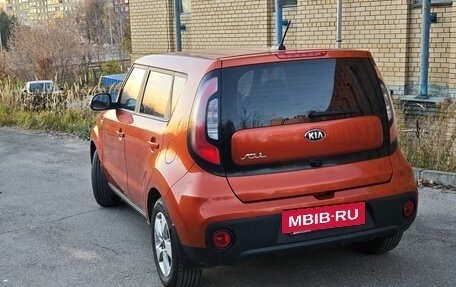 KIA Soul II рестайлинг, 2018 год, 1 300 000 рублей, 3 фотография