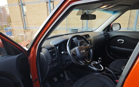 KIA Soul II рестайлинг, 2018 год, 1 300 000 рублей, 9 фотография