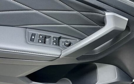 Volkswagen Tiguan II, 2023 год, 2 500 000 рублей, 6 фотография